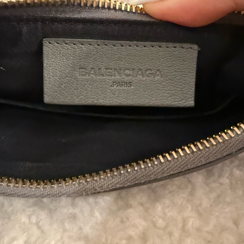 Balenciaga City Metallic Edge Grey Leather Clutch with Gold Hardware - Picture 7 of 13